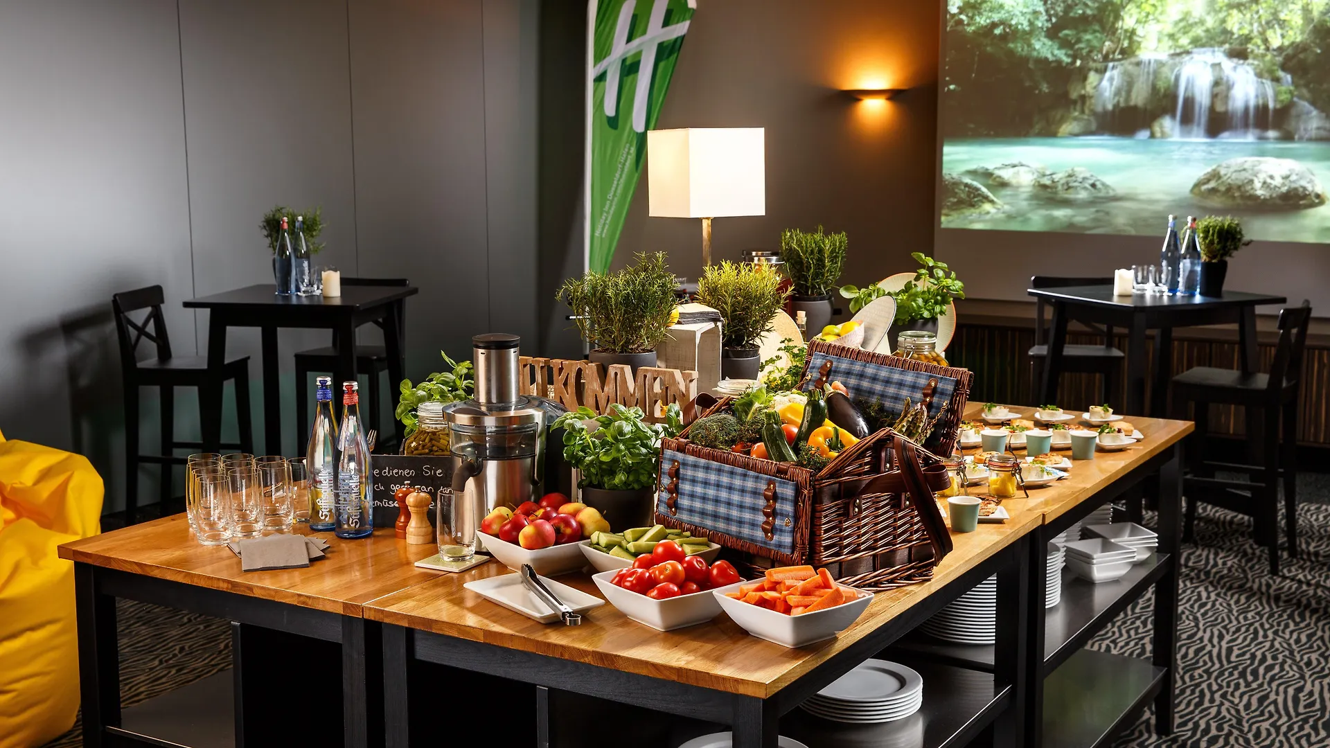 Holiday Inn Duesseldorf Hafen, An Ihg Hotel 4*, Dusseldorf