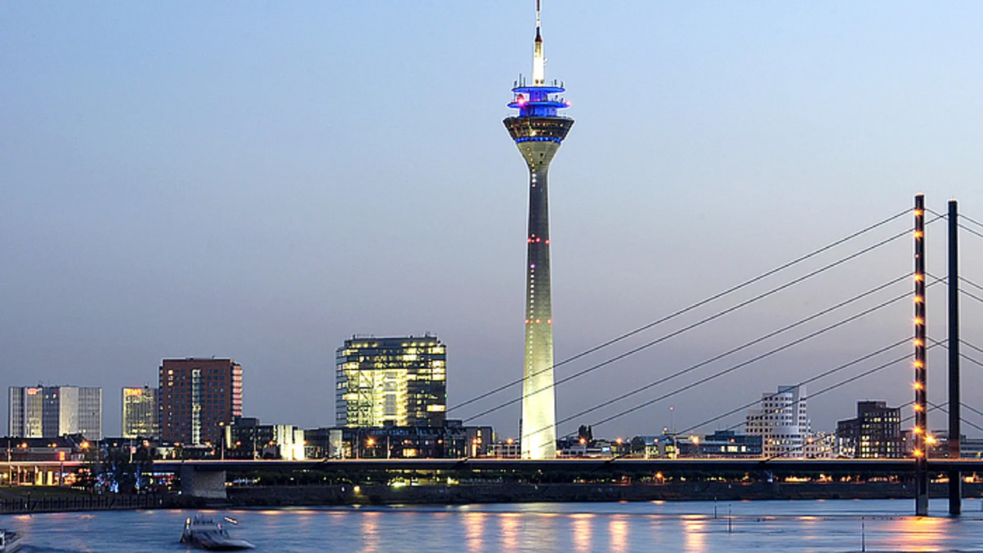 ****  Holiday Inn Duesseldorf Hafen, An Ihg Hotel Niemcy